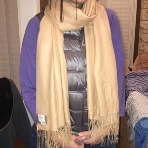 100% Cashmere Scarf
